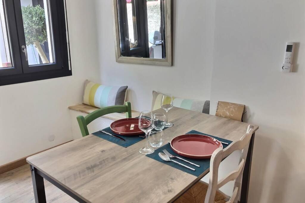 Ferienwohnung Studio Tout Confort, Terrasse, Calme Moustiers #7 Exterior foto